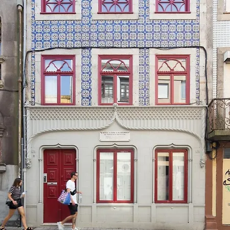 Lovelystay - Martires Boutique Flat Apartment Porto